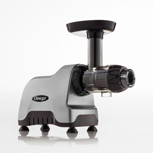 Omega ® Compact Juicer and Nutrition System