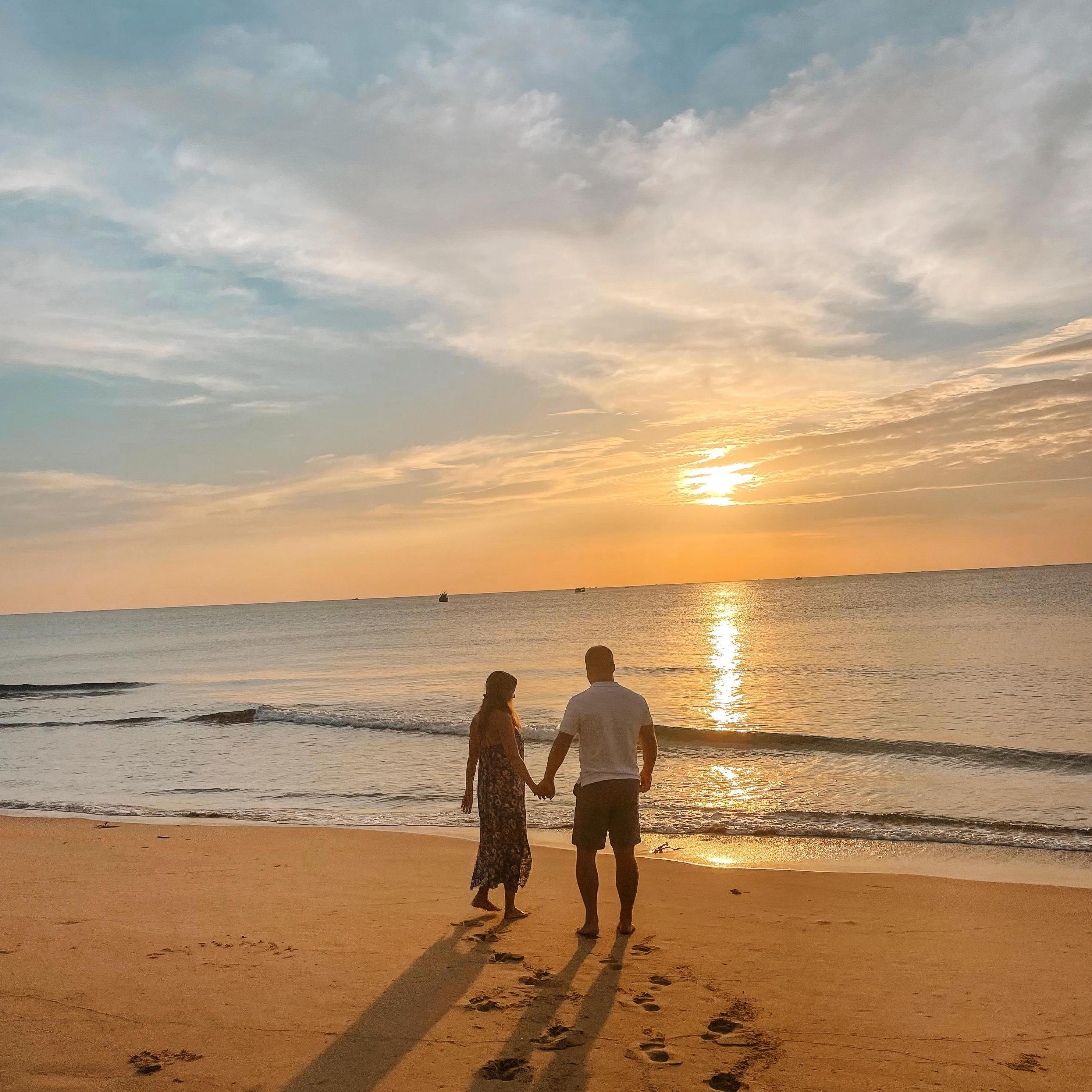 Kendall and Aaron were unable to go home for Christmas 2021, but they made the best of it on the beach in Phu Quoc, Vietnam.