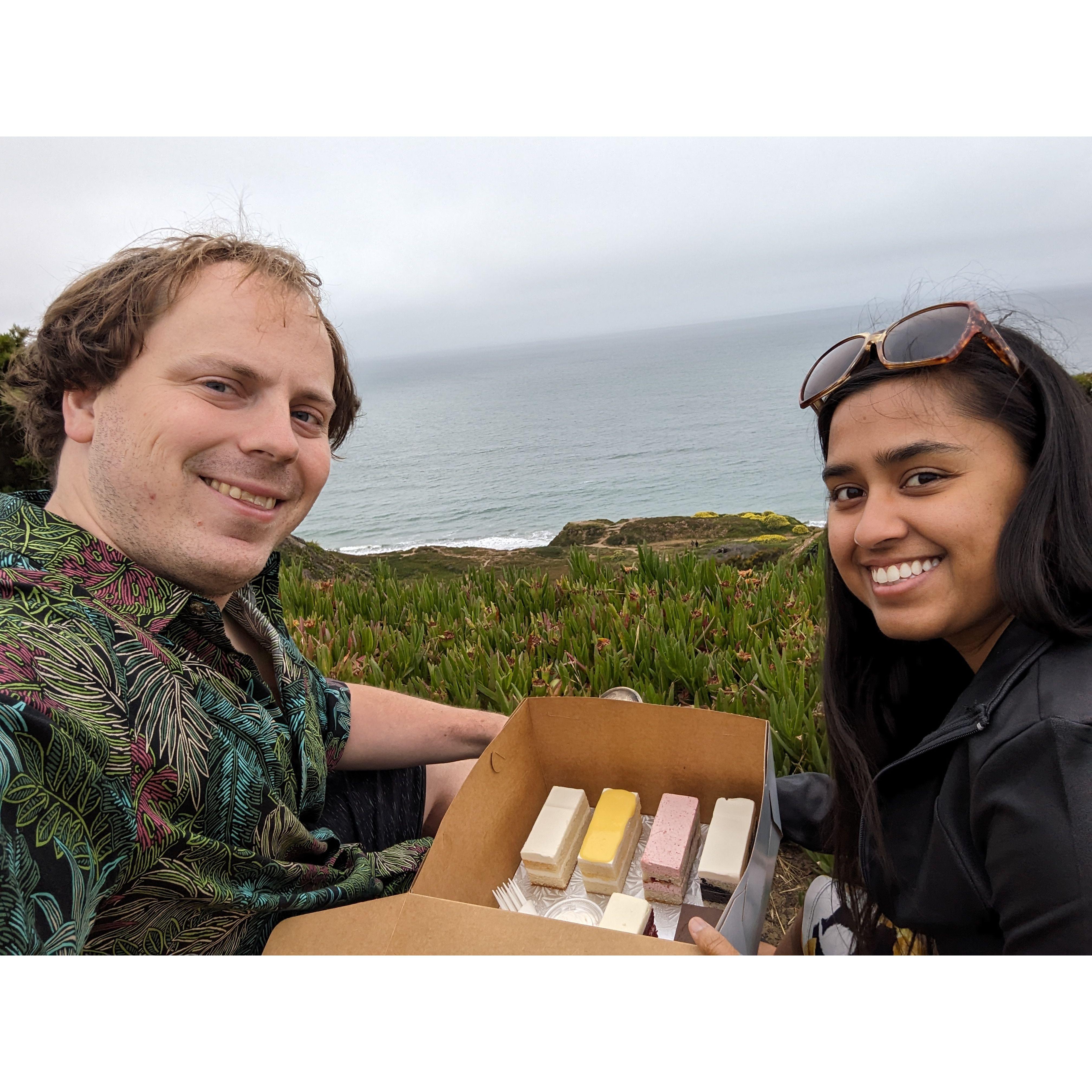 Cake (tasting) by the Ocean