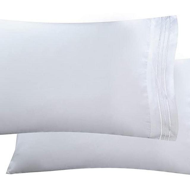 Luxury Ultra-Soft 2-Piece Pillowcase Set 1500 Thread Count Egyptian Quality Microfiber - Double Brushed - 100% Hypoallergenic - Wrinkle Resistant, Standard Size, White