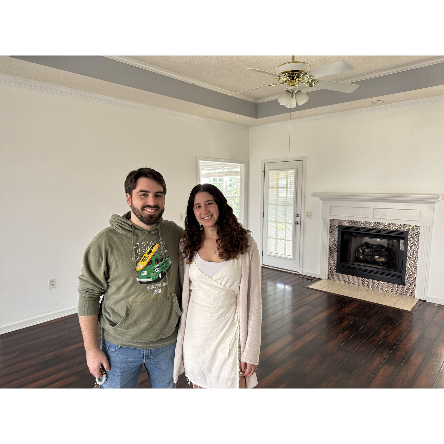 First picture in our first home.. empty🏡❤️