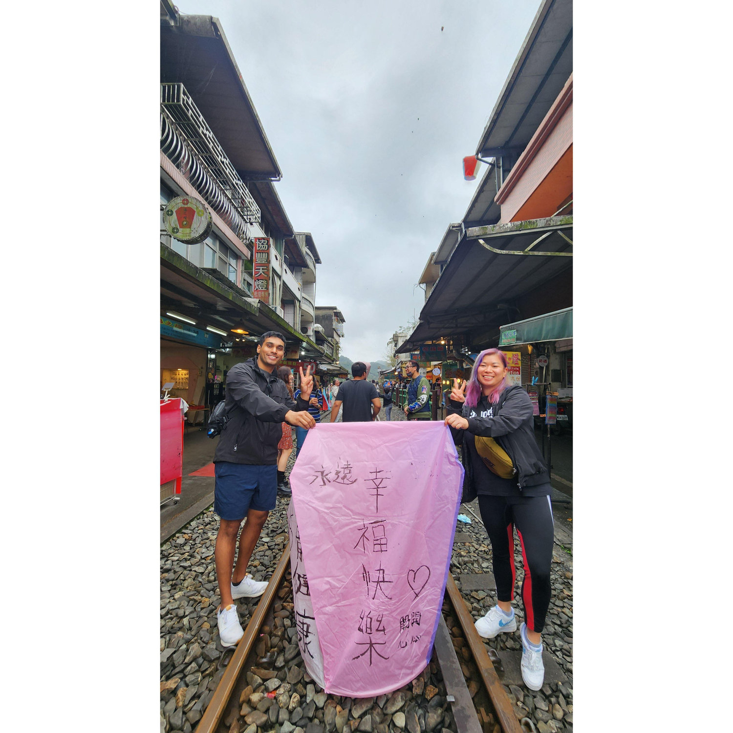painting a lantern in taiwan