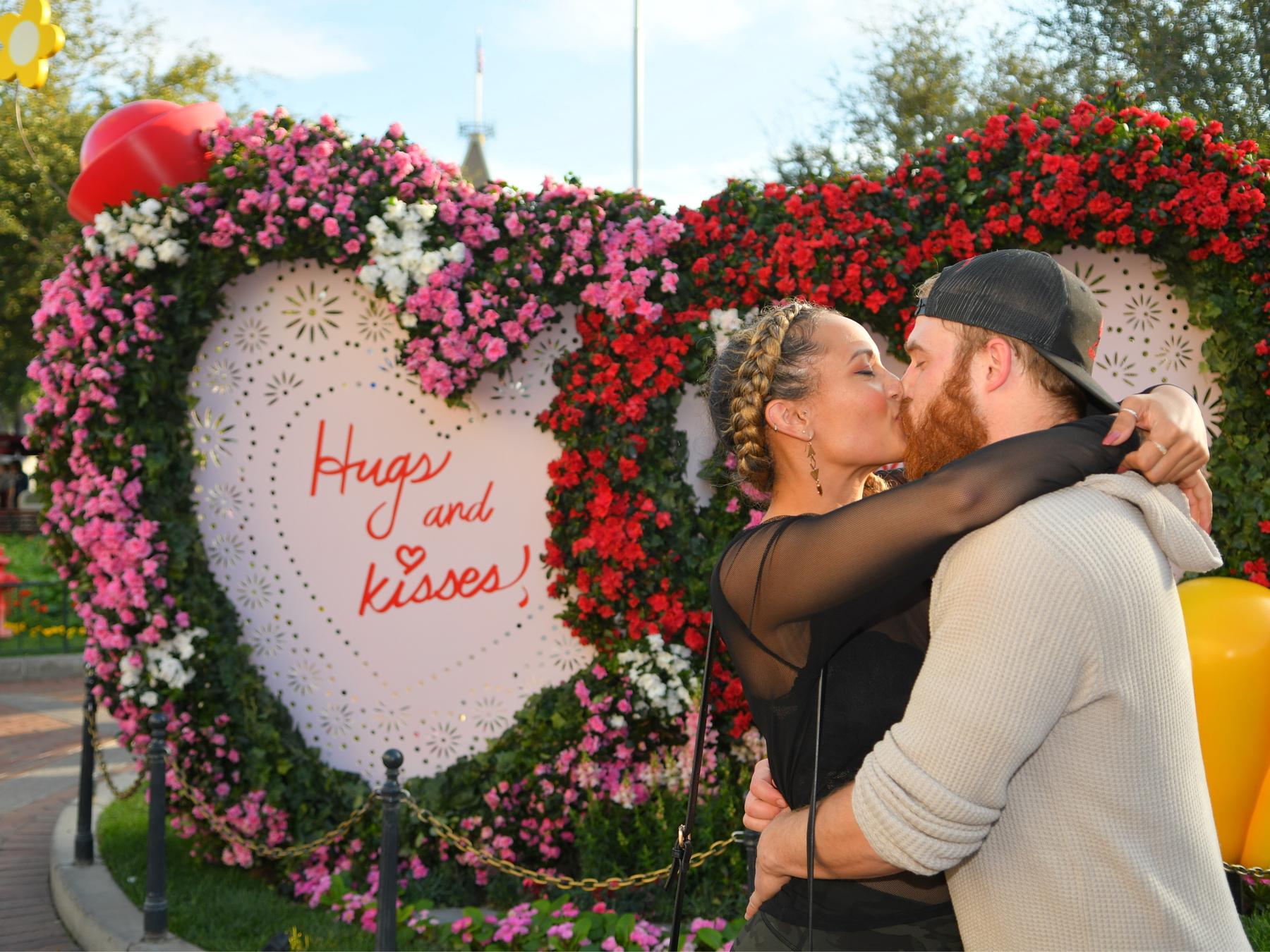 The Wedding Website of Helen Davis and Mark Broadbent