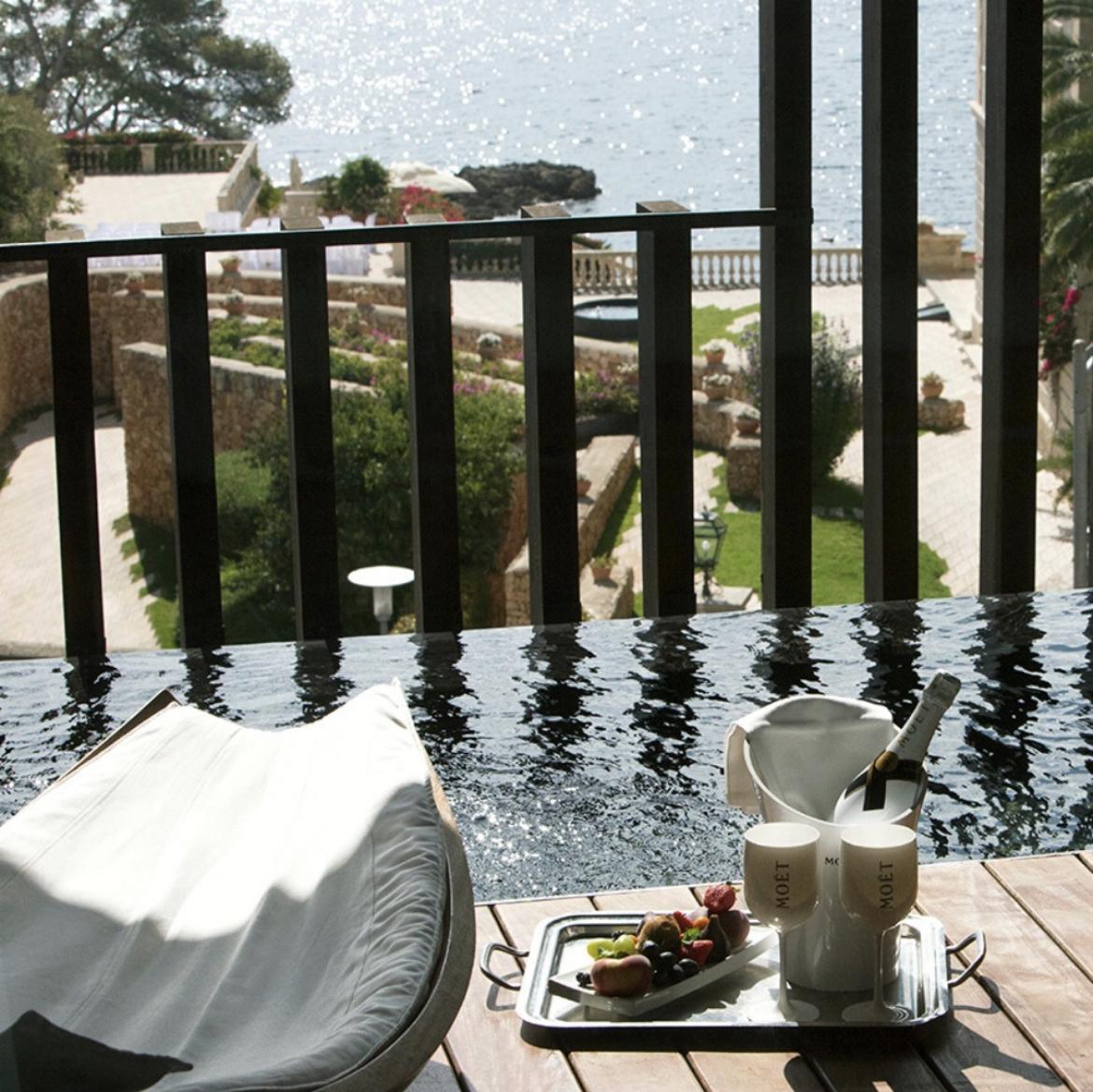 Hospes Marciel