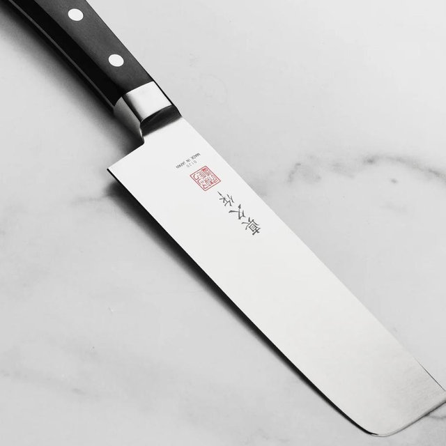 MAC Professional 6.5" Nakiri Knife