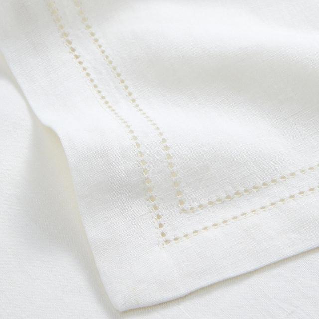 Finley Hemstitch Tablecloth