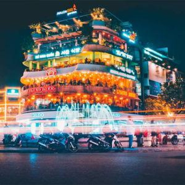 Street Food Tour in Hanoi by Night Vietnam