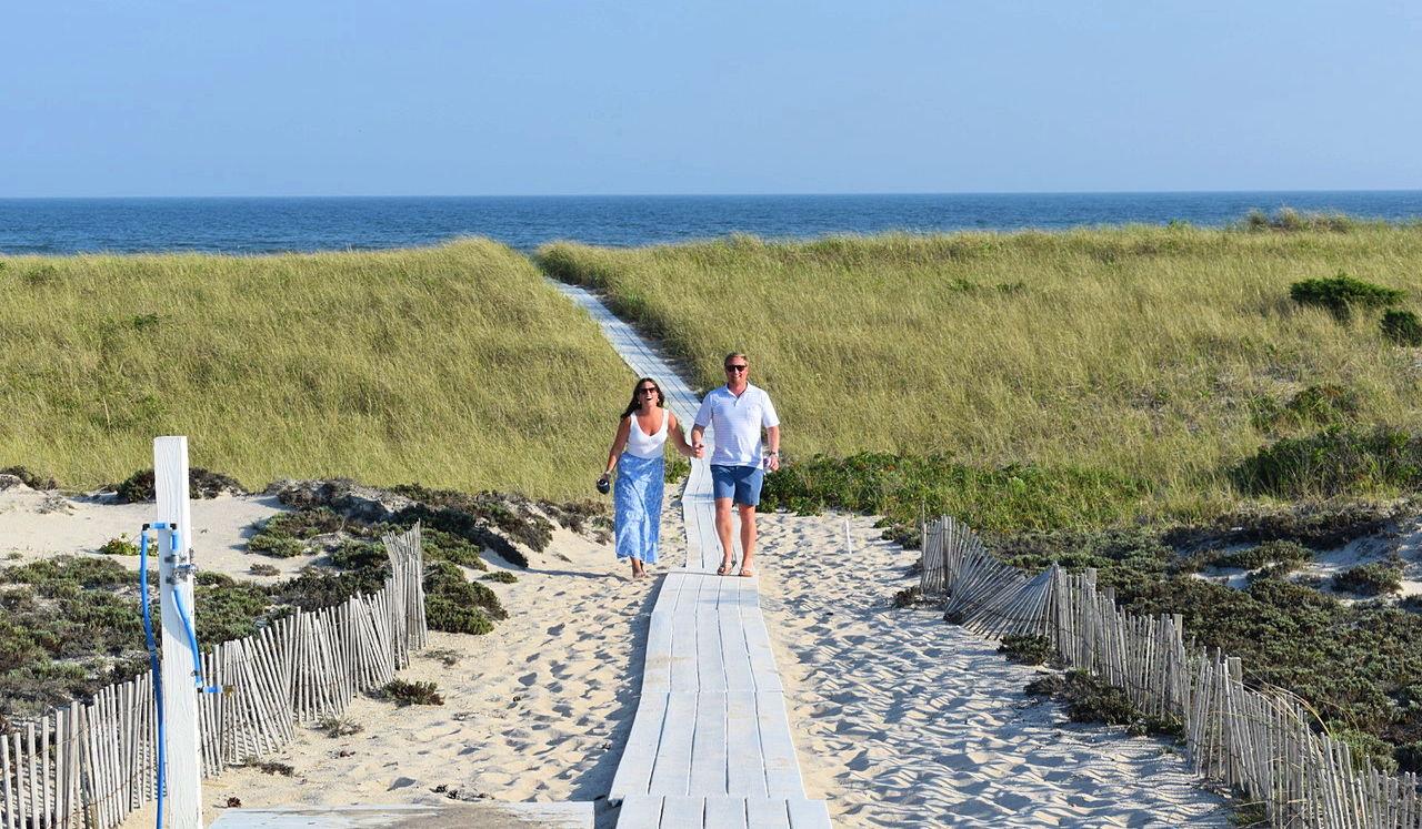 Jackson Logie and Kiley Donovan's Wedding Website