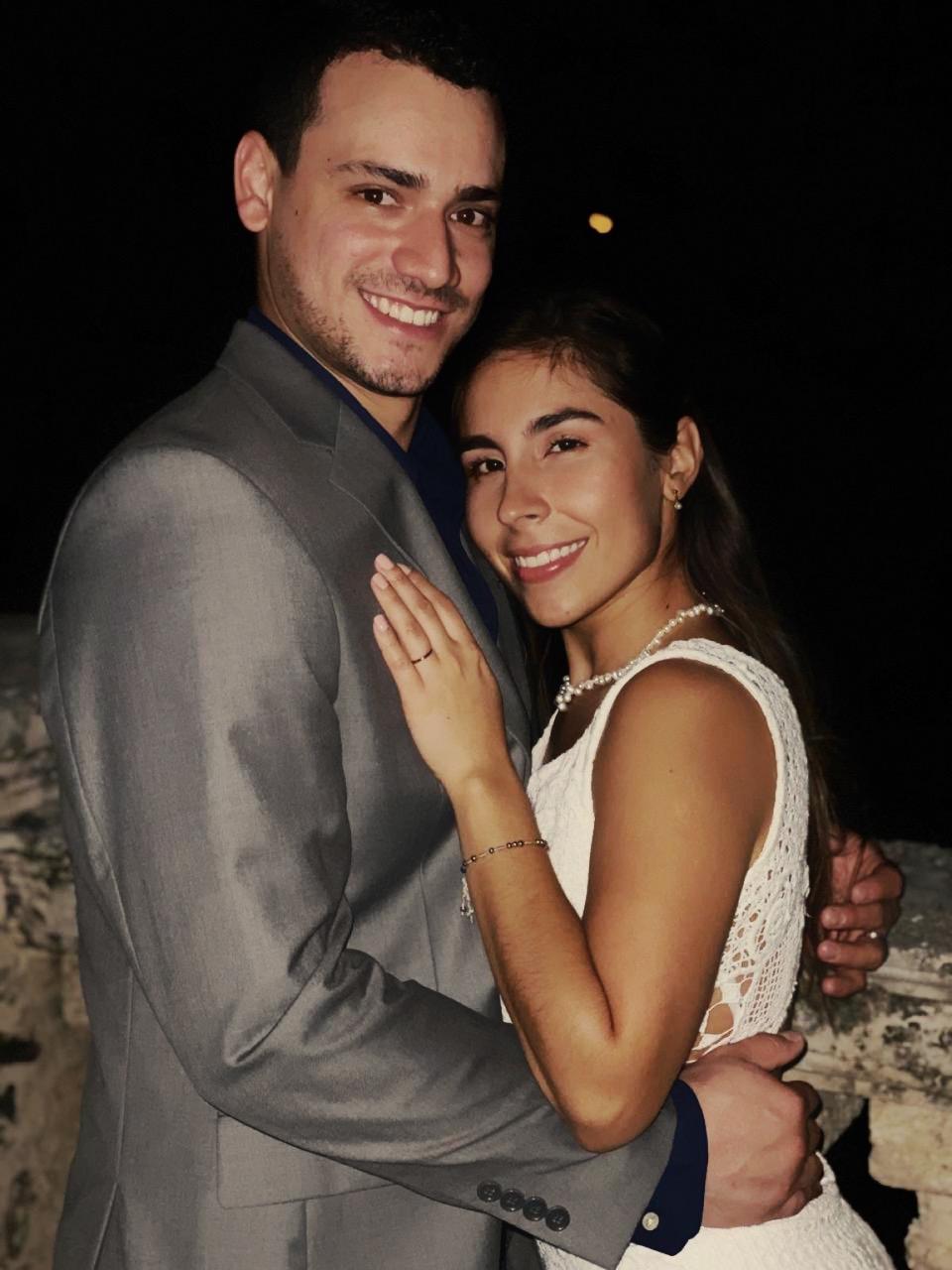 The Wedding Website of Tatiana Narvaez and John Moreno
