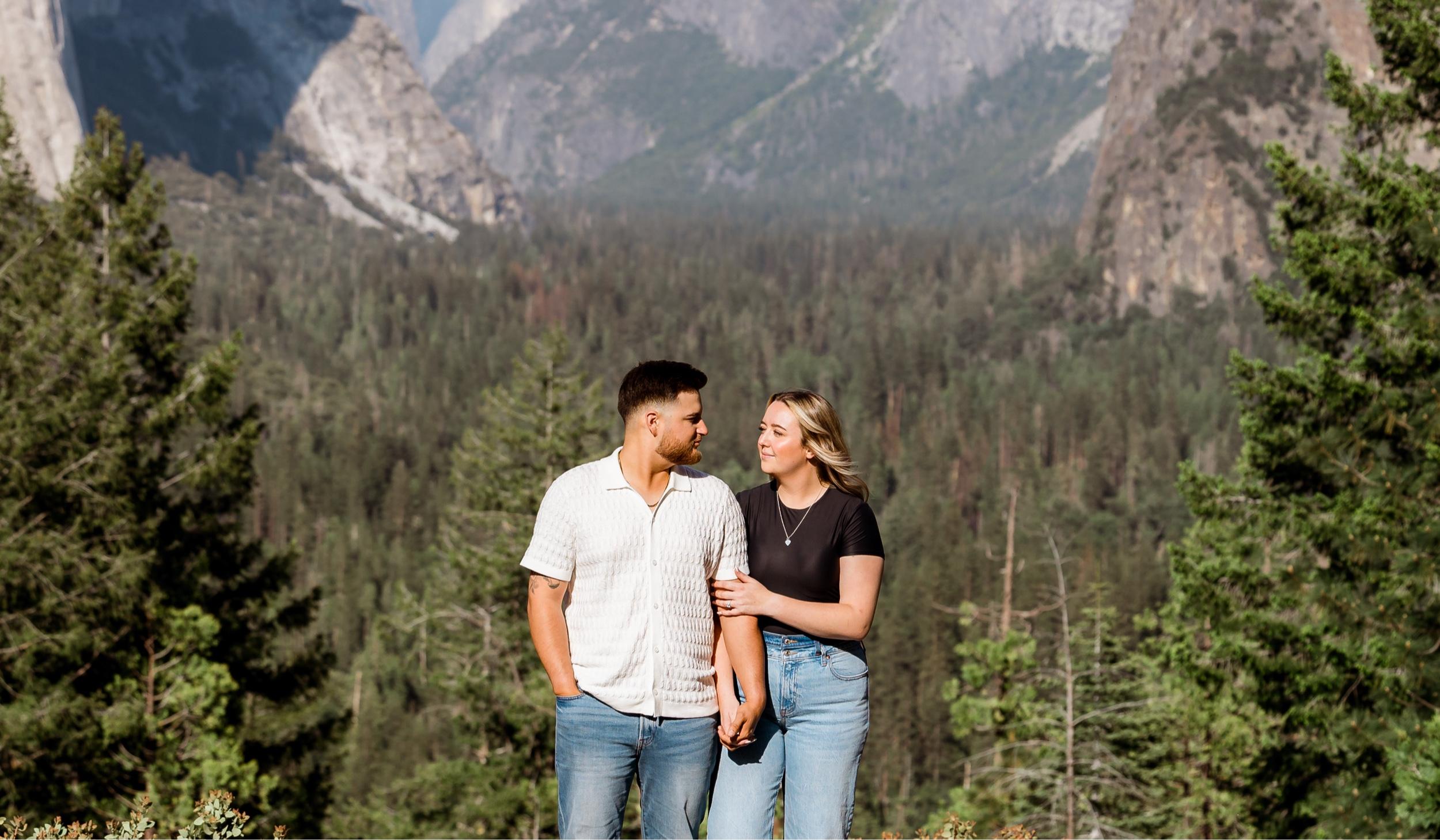 The Wedding Website of Danielle Younger and Alfonso Garcia
