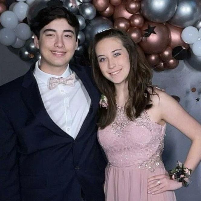 On April 30th, 2022, Alexis and Shane went to prom together, and the theme was "Dream Come True."