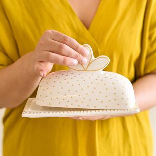 Deco Scallop Knob Butter Dish