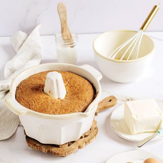 Italian Bakers Bundt Cake Pan