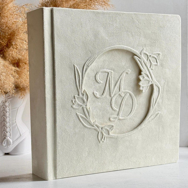 Personalized Velvet Wedding Photo Album with Embossed Initials – Elegant Custom Keepsake Gift