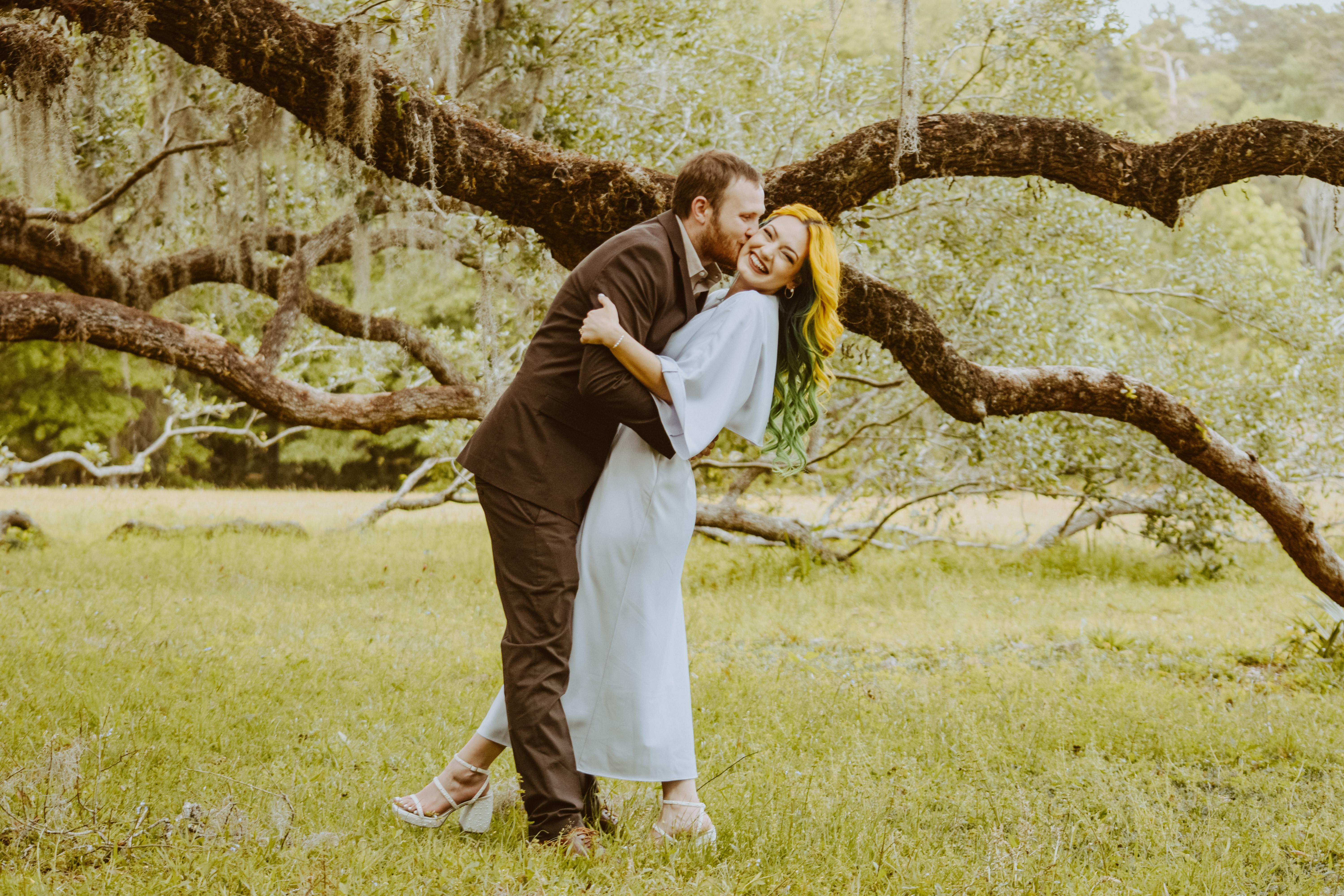 The Wedding Website of Lauralee Bell and Jamison Wood