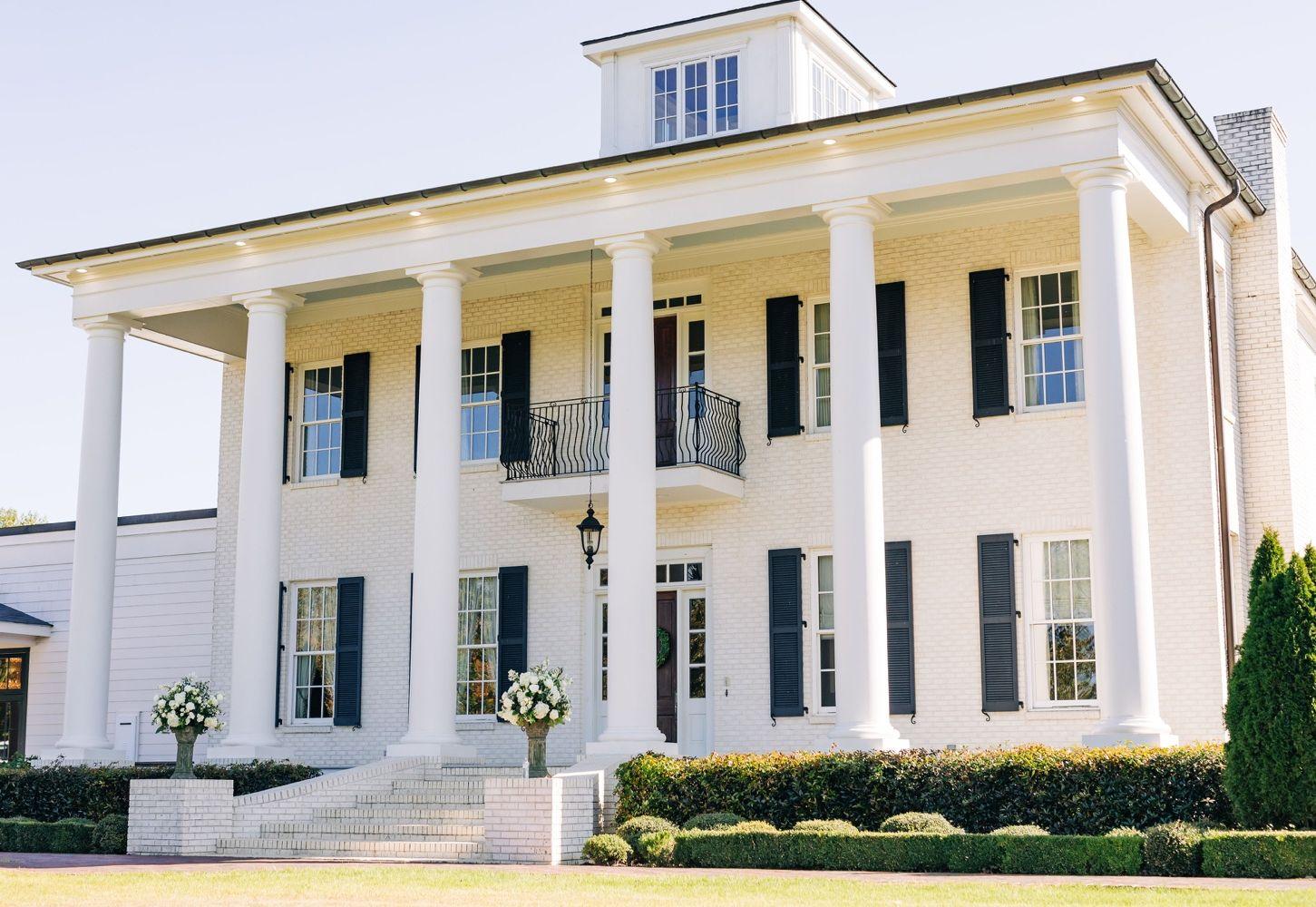 The Wedding Website of Keeley Haston and Heath Akin