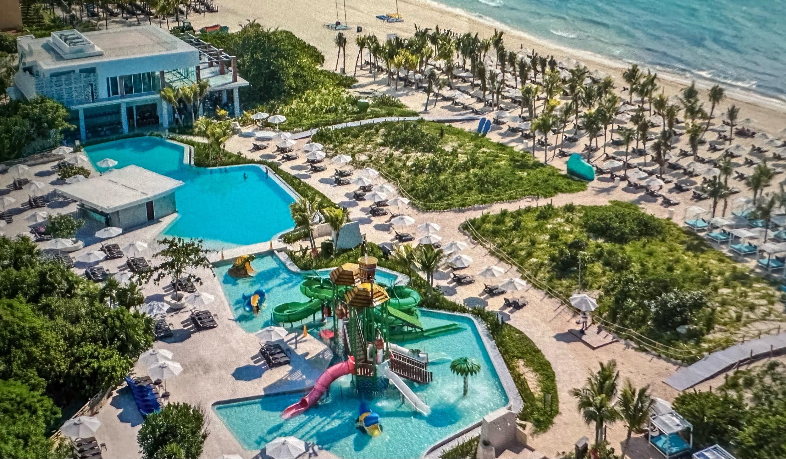 The Wedding Website of Jennifer Mohn and Charles Hund