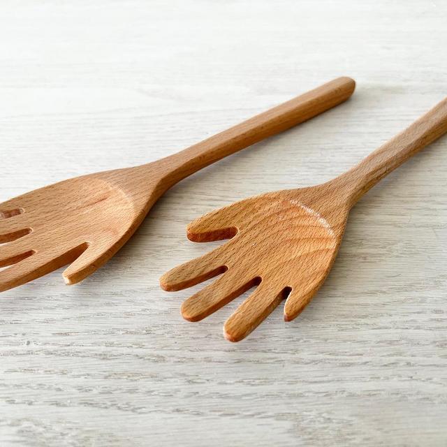 Serving Friends Utensils - Hands