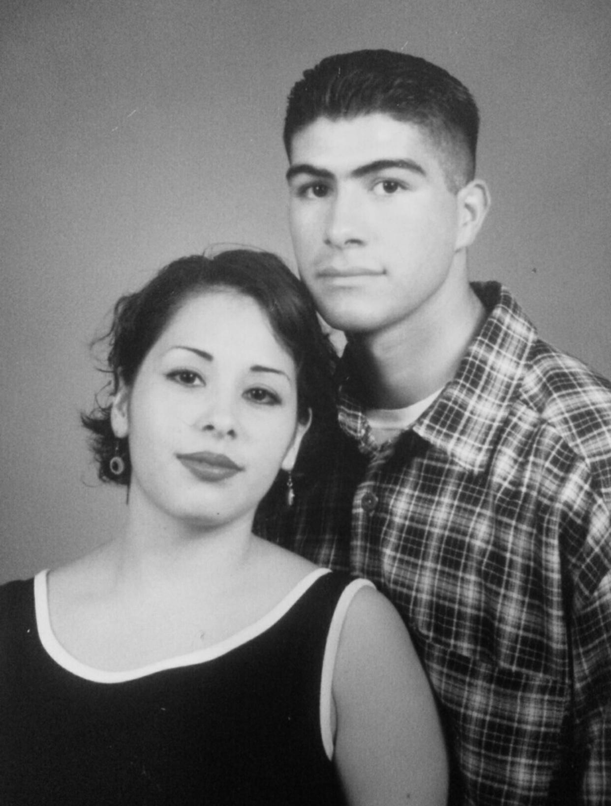 The Wedding Website of Carolina Jimenez and Francisco Ocegueda