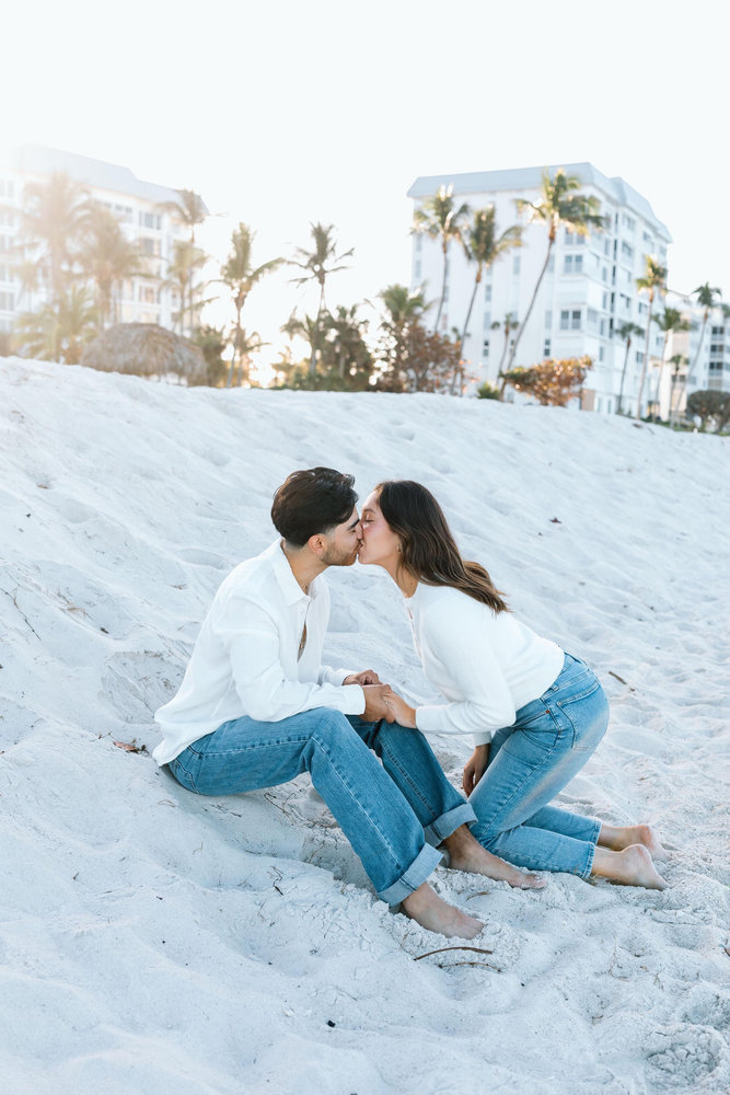 Christina Molinar and Rudy Santoscoy's Wedding Website