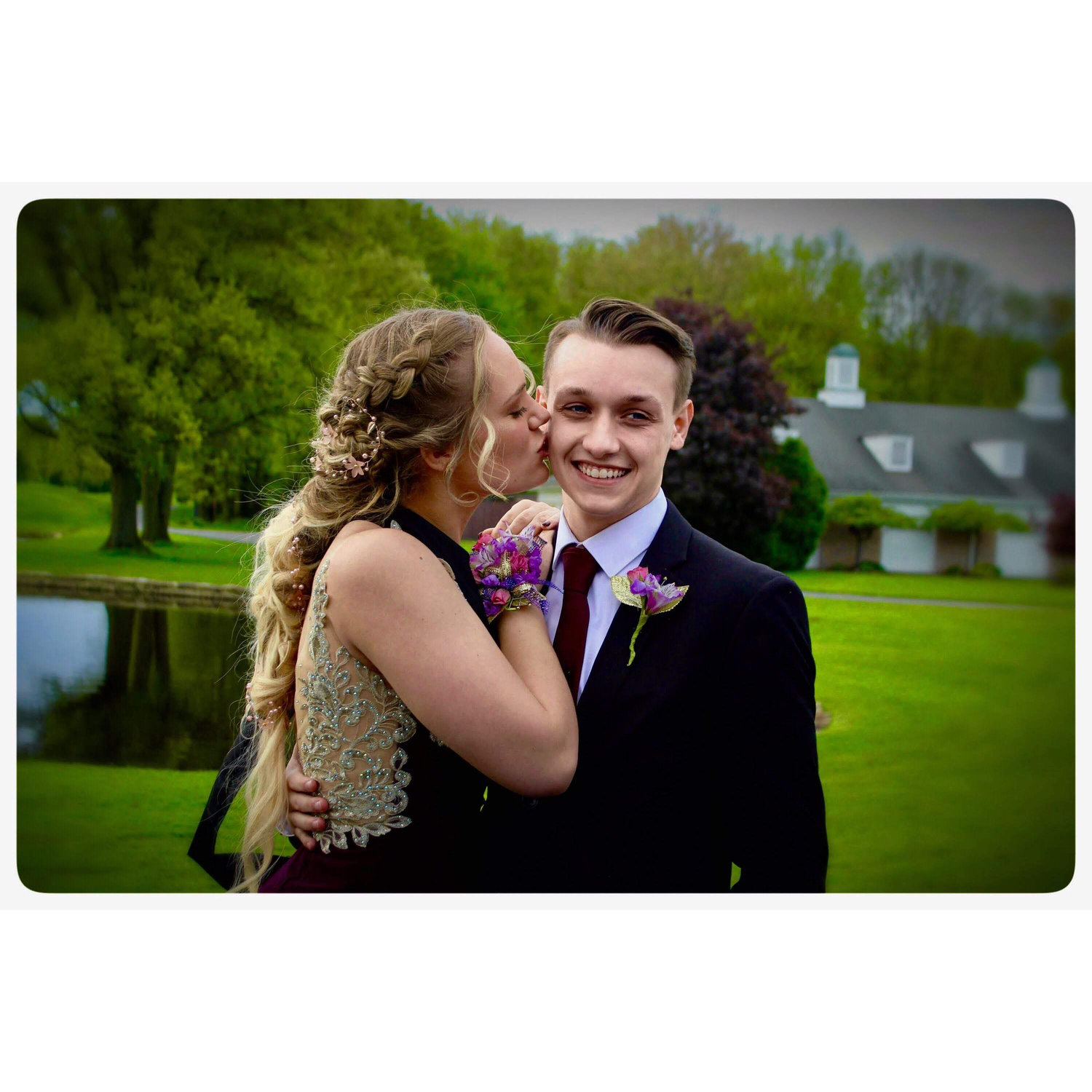 Our last high school dance in 2019.👠