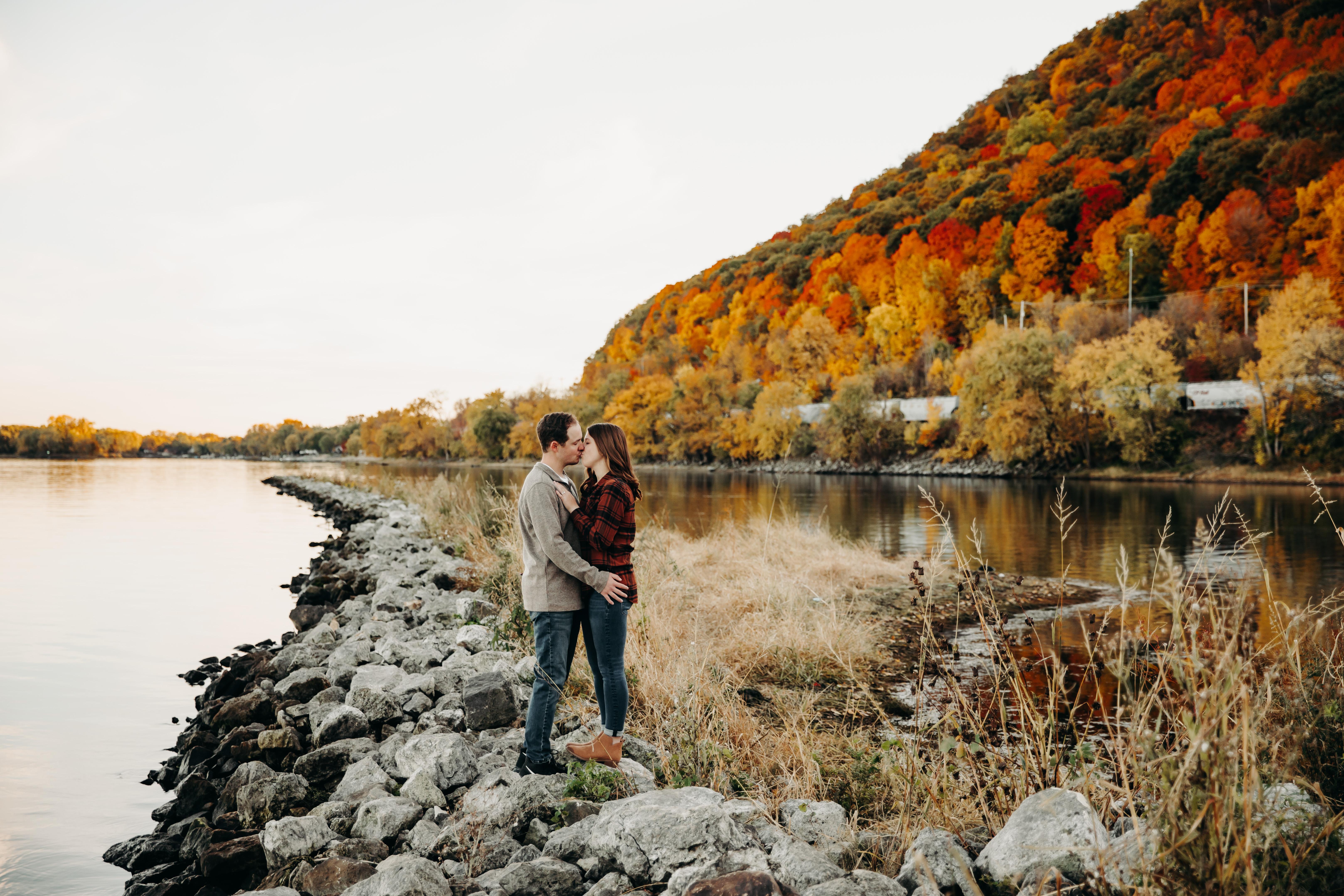 The Wedding Website of Madeline Moore and Riley Lovejoy