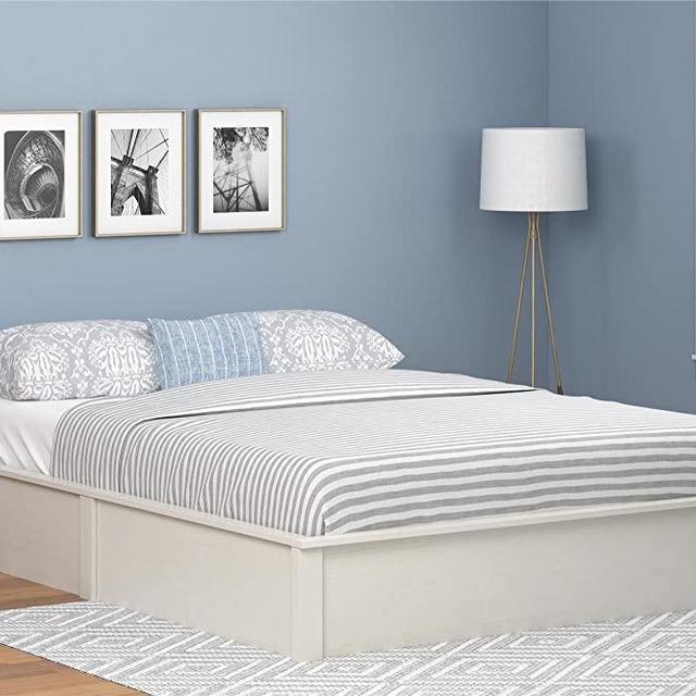 Ameriwood Home Queen Platform Bed Frame, Vintage White