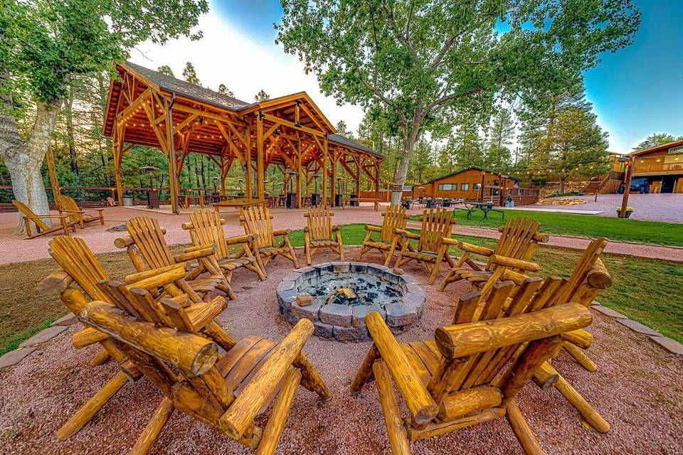 The Wedding Website of Simone Rodriguez and Thomas Prickett-Davis