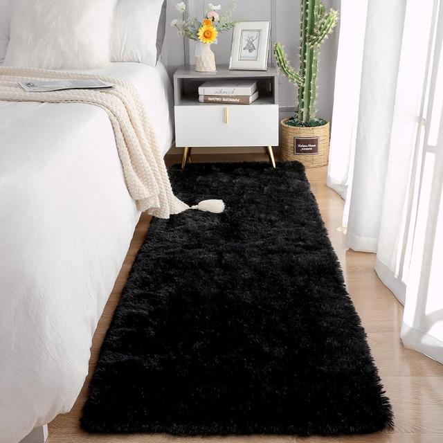 Chicrug Soft Runner Rugs for Bedroom Living Room Plush Fluffy Rug 2x6 Feet, Shag Furry Area Rug Carpet Non Shedding for Nursery Children Kids Girls Room Home Decorative, Black