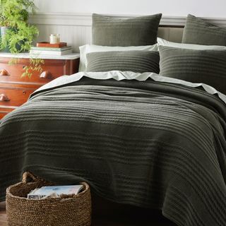 Legends Luxury Line Stitch Velvet Euro Sham