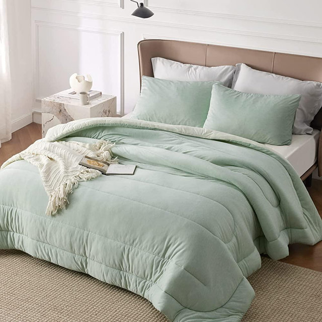 Bedsure Cal King Comforter Set - Warm & Cooling Bed Set with Comforter, 3 Pieces All Season Reversible Dual Side Warm California King Comforter Oversized with 2 Pillow Shams (Sage Green, 104''x96'')