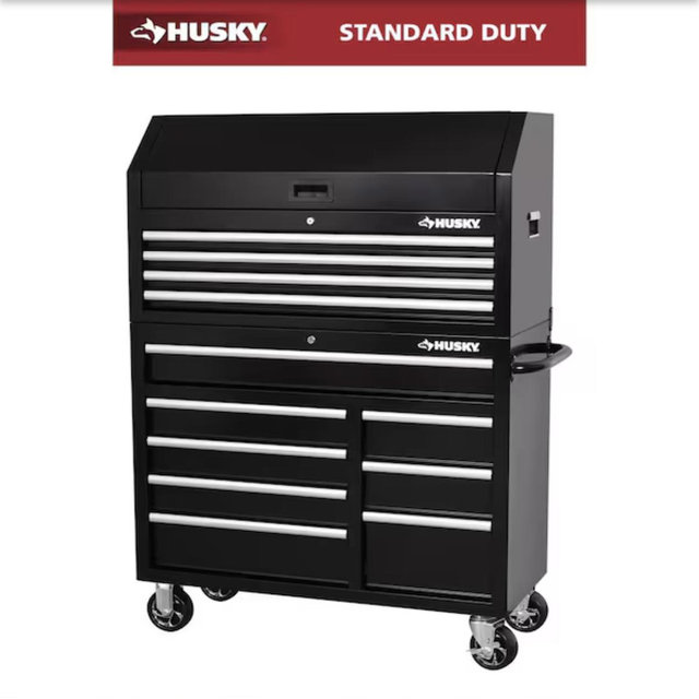 Husky Tool Storage 42 in. W x 18 in. D Standard Duty Black Tool Chest Combo H42CH4TR8BLK