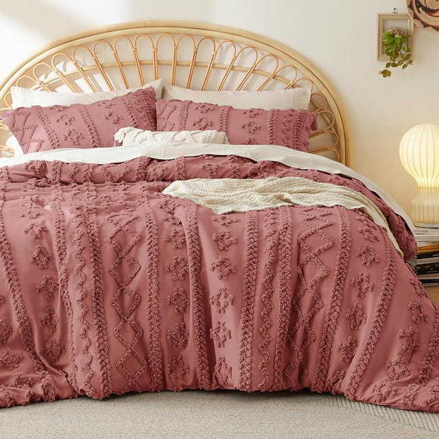 Bedsure Tufted Boho Comforter Set King - Grayish Pink Boho Bedding Comforter Set, 3 Pieces Farmhouse Shabby Chic Embroidery Bed Set, Soft Jacquard Comforter for All Seasons