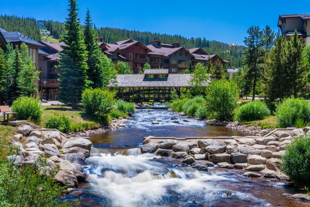 The Wedding Website of Sarah Murphy and Brien Twomey