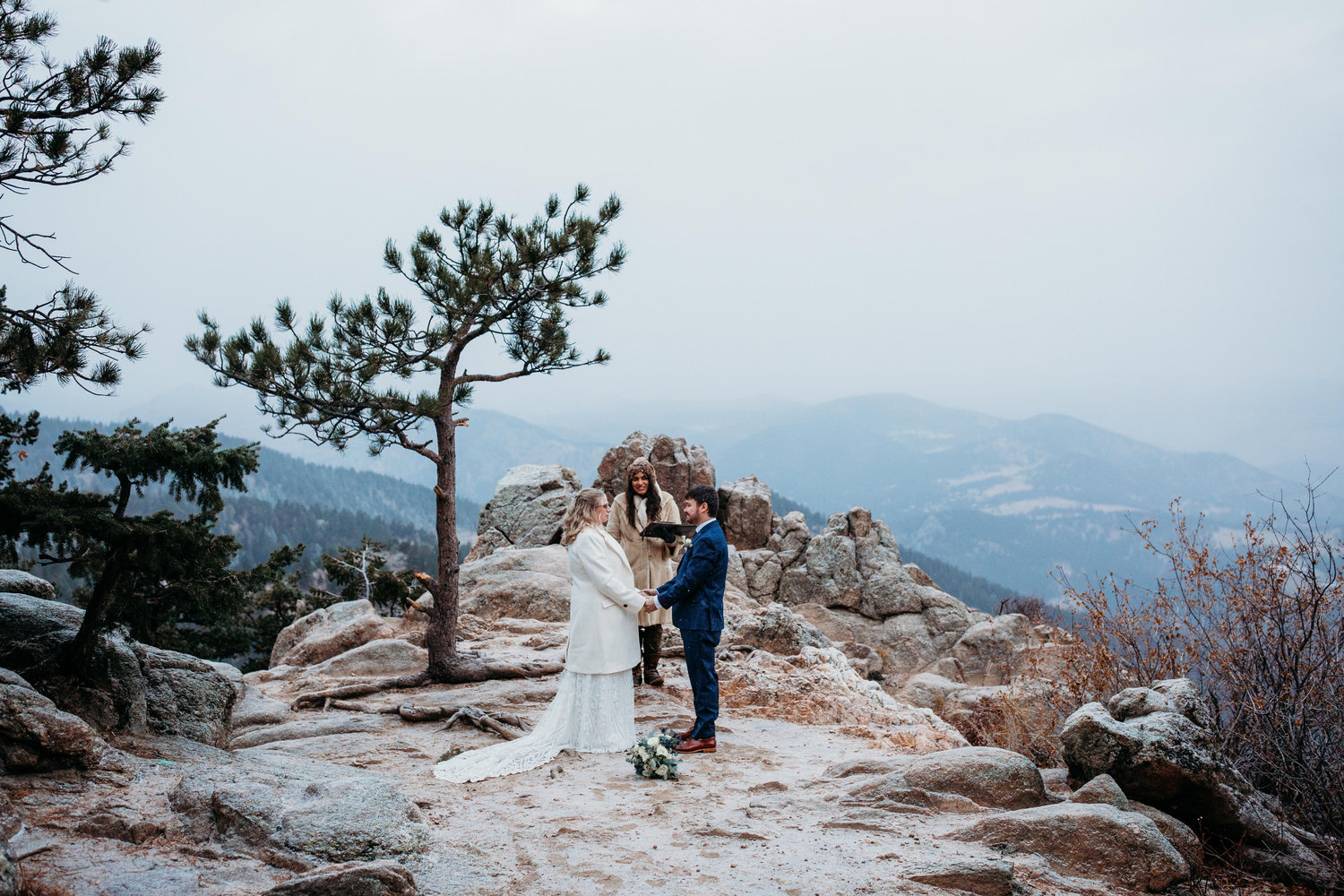 The Wedding Website of Carrisa Kretsinger and RJ Howell