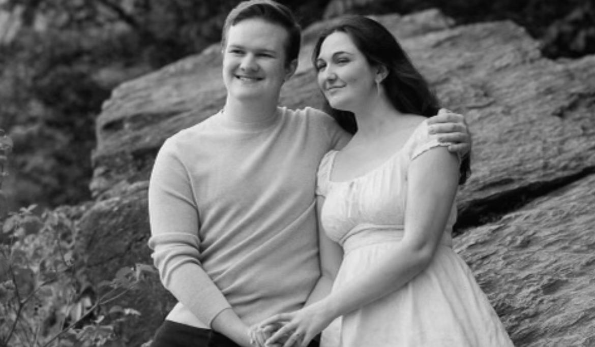 The Wedding Website of Sarah Griffith and Ryan Beam