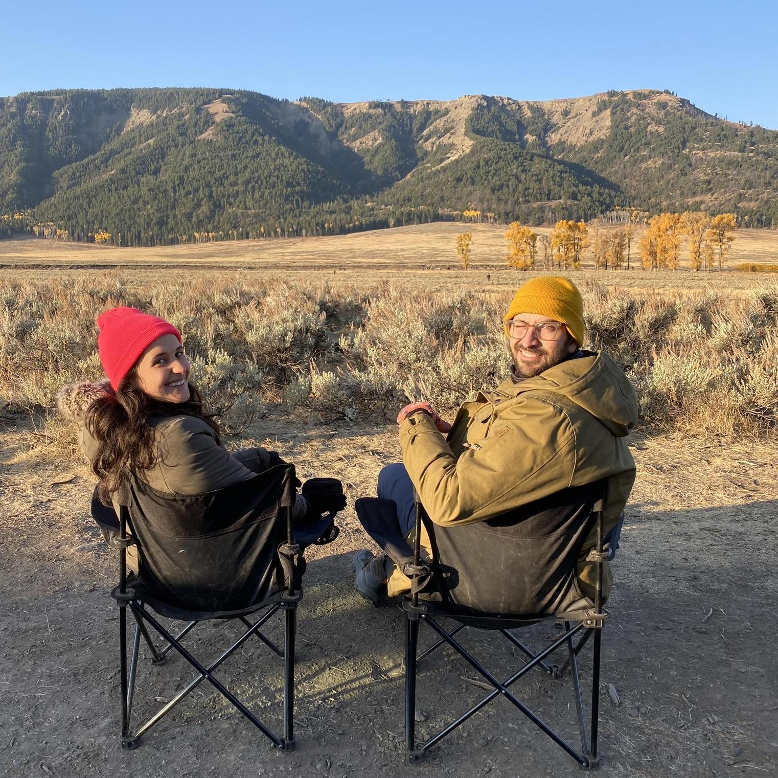 Searching for the wolves of Lamar Valley - Yellowstone, WY (Oct, 2020)