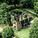 Manor House Ruins and Museum