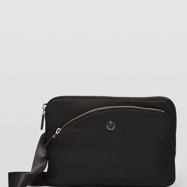 Curved Lines Crossbody Bag
