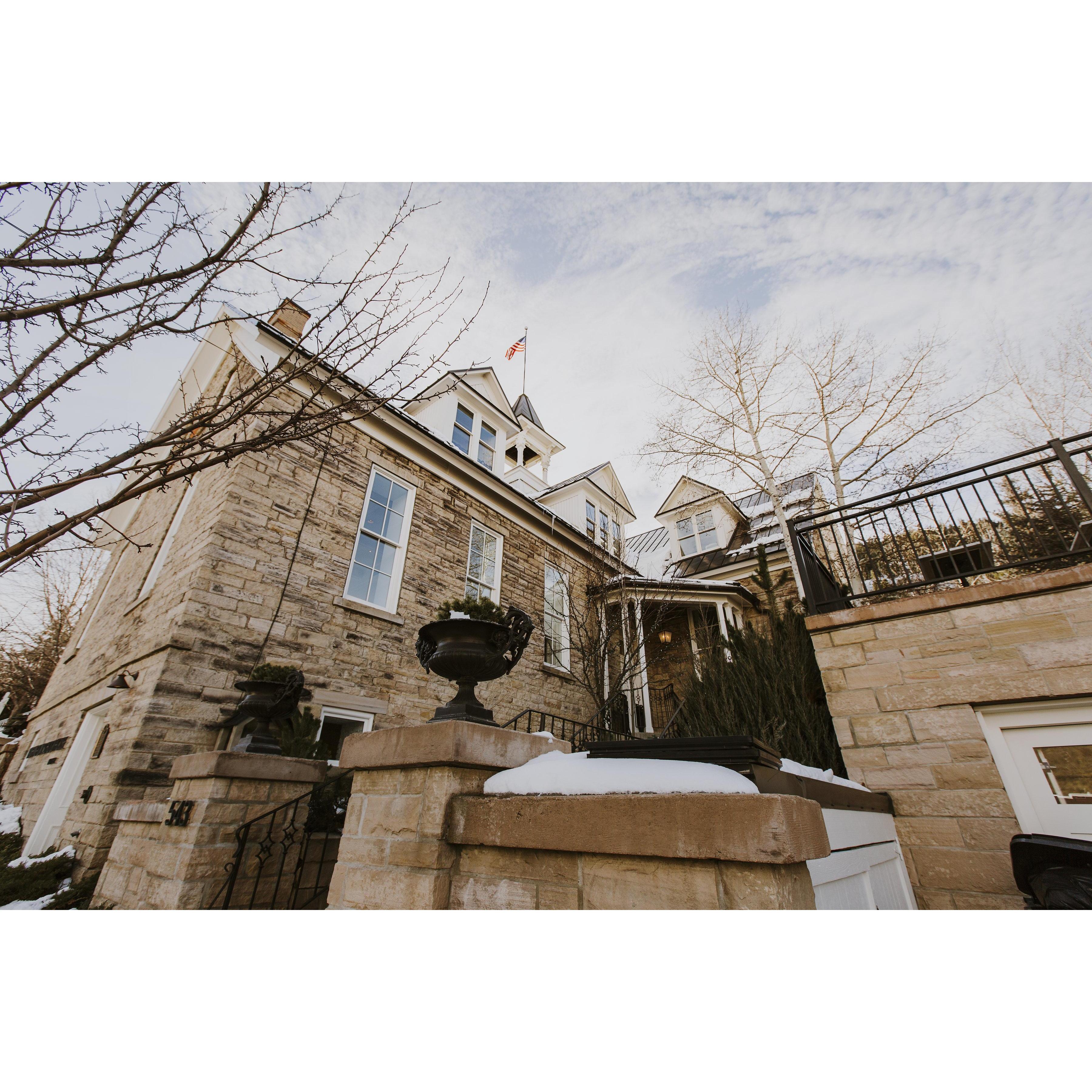 We chose Washington School House Hotel for its blend of classic and rustic style.