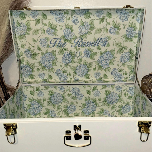 Petite Personalized Memory Trunks