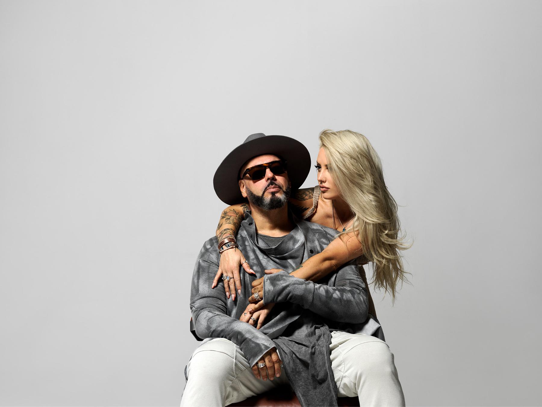 The Wedding Website of Kristen Knight and Roger Sanchez