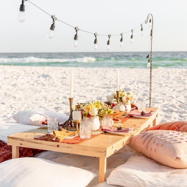 Beach picnic for two!