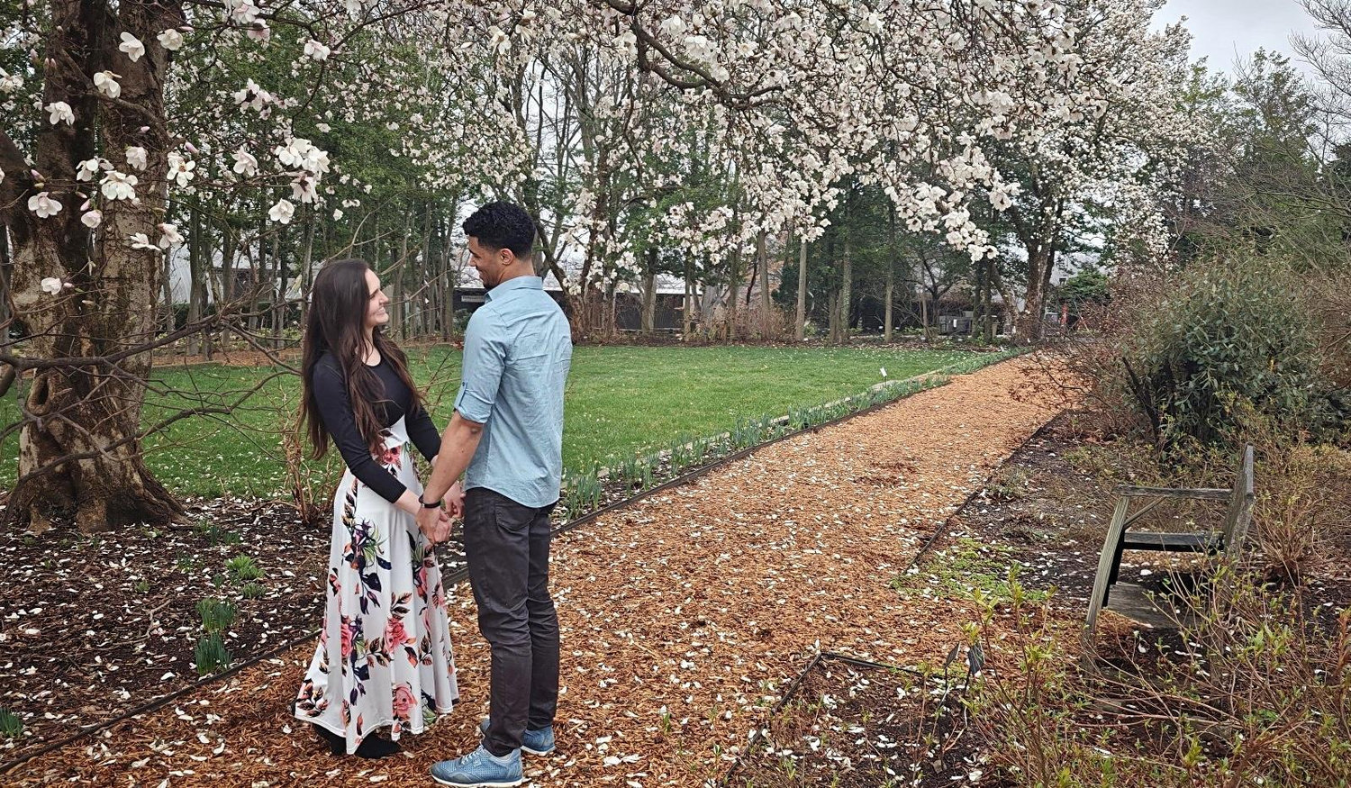 The Wedding Website of Noelle Camenisch and Julien Allen