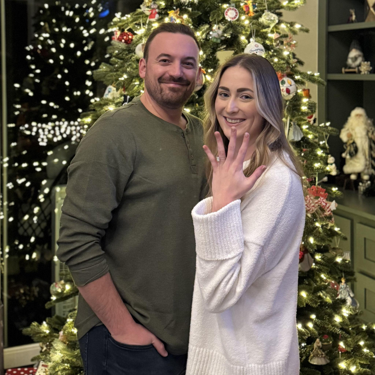 Our first Christmas engaged :)