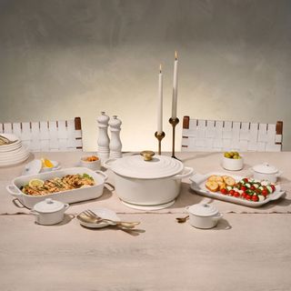 Our First Dinner Party 18-Piece Cookware Set
