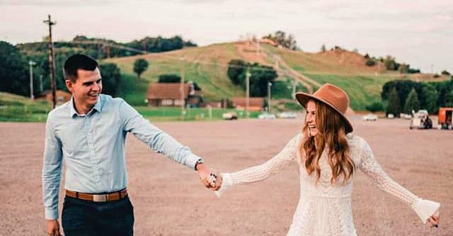 The Wedding Website of Devan Schaefer and Audree Berreth