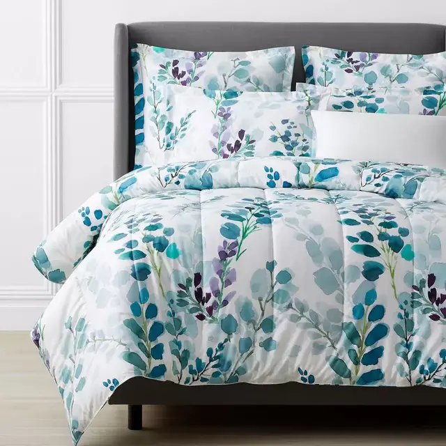 Legends Hotel Reece Multicolored Floral King Sateen Comforter