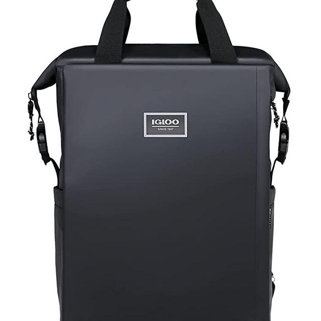 Igloo South Coast Black Snapdown 24-Can Backpack