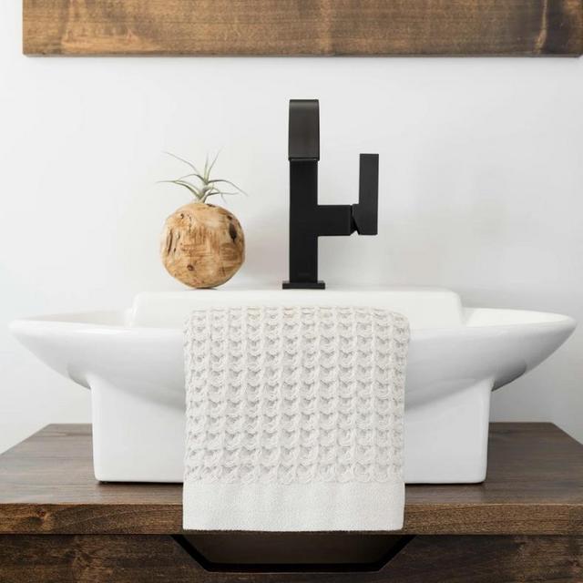 Onsen Hand Towel in Oatmeal